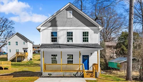 $259,800 | 506 Greenwood Drive, High Point, NC 27262