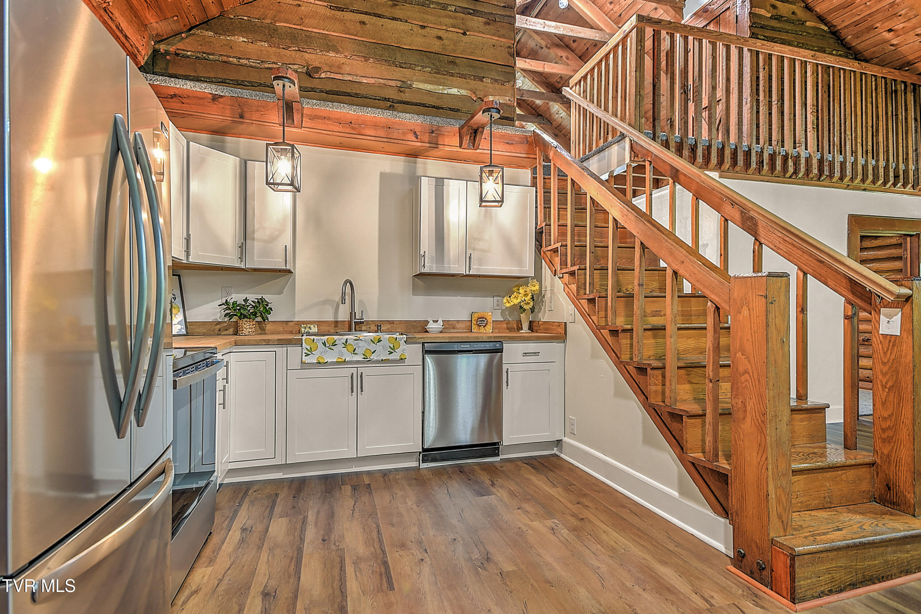 1014 Gibson Mill Road Kingsport, TN 37660 - Photo 16 of 54 1014 Gibson Mill CP-17