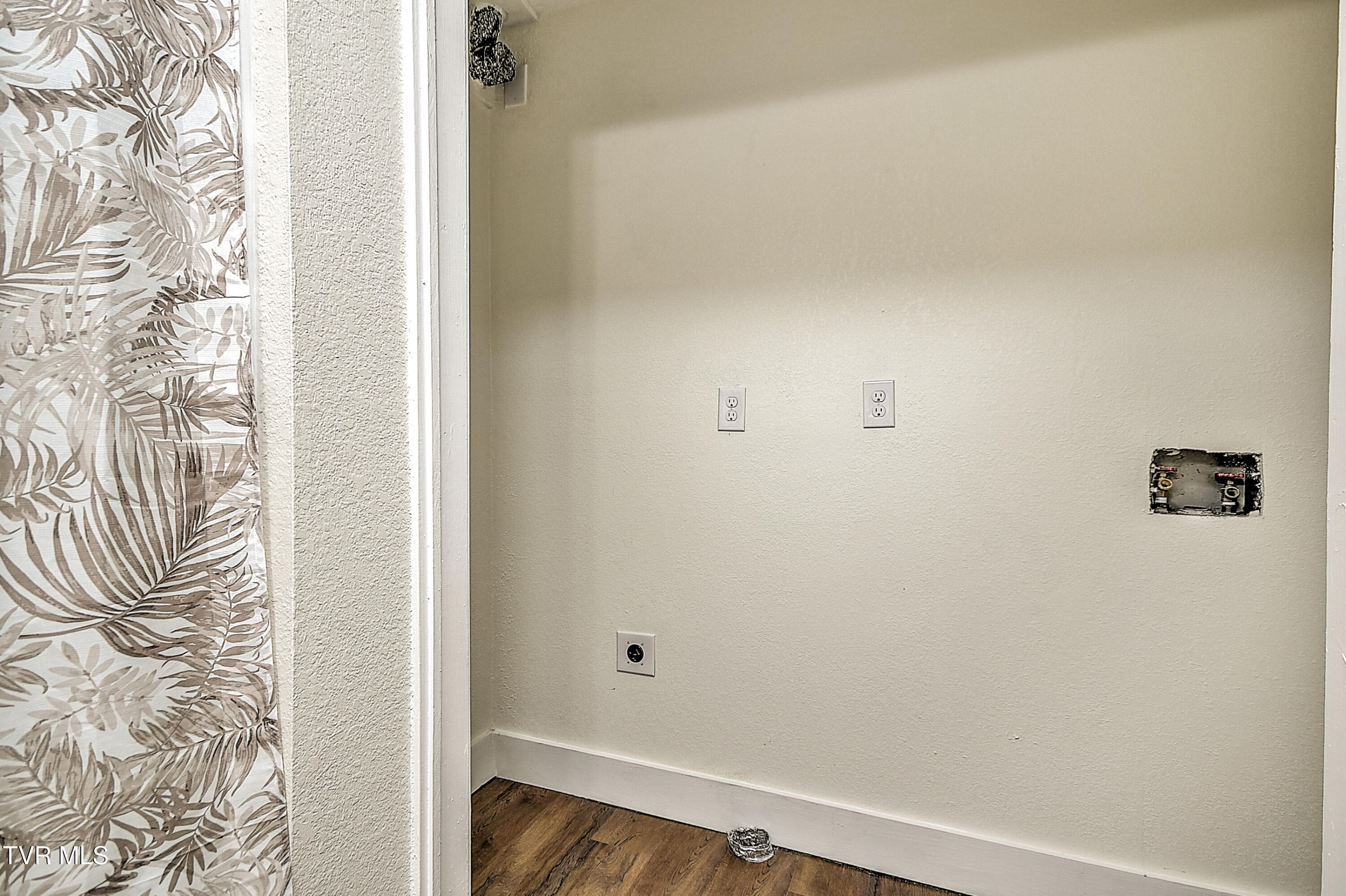 1014 Gibson Mill Road Kingsport, TN 37660 - Photo 23 of 54 1014 Gibson Mill CP-24