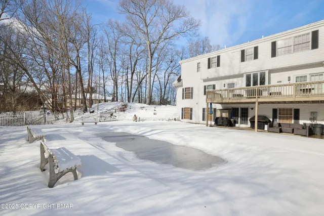 $650,000 | 514 Highlawn Drive, East Stroudsburg, PA 18302