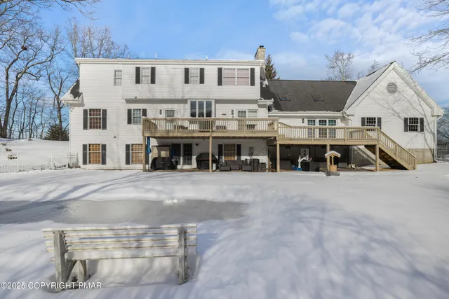 $650,000 | 514 Highlawn Drive, East Stroudsburg, PA 18302