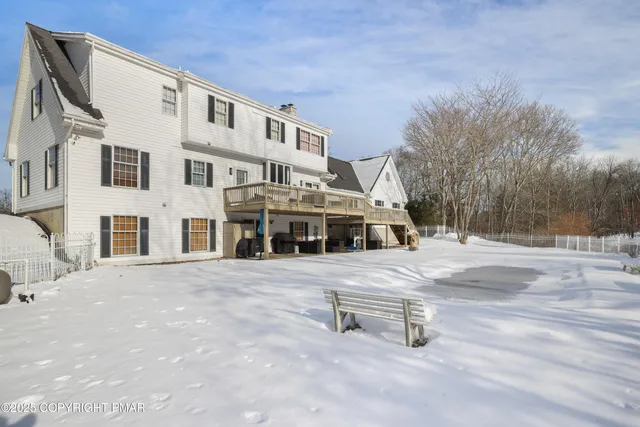 $650,000 | 514 Highlawn Drive, East Stroudsburg, PA 18302