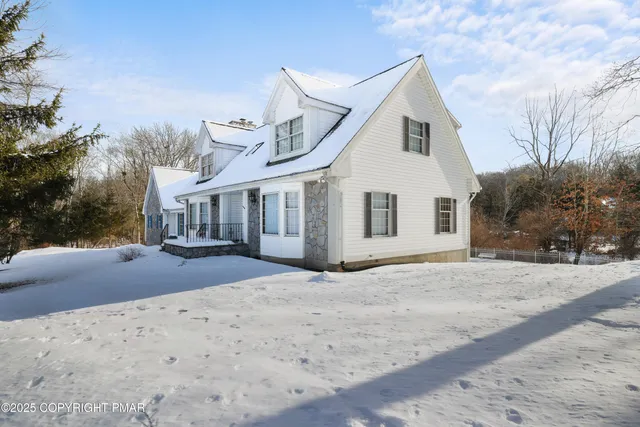 $650,000 | 514 Highlawn Drive, East Stroudsburg, PA 18302