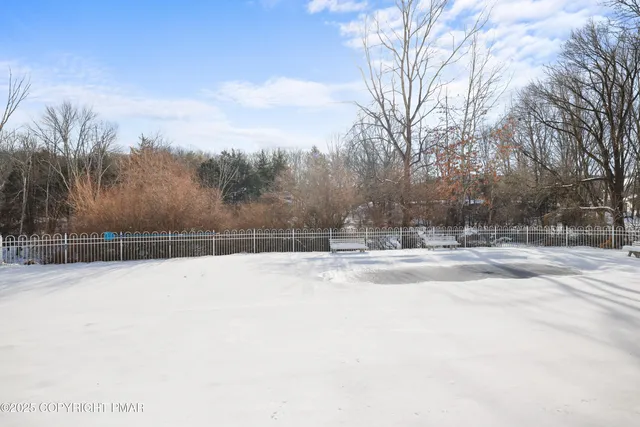 $650,000 | 514 Highlawn Drive, East Stroudsburg, PA 18302