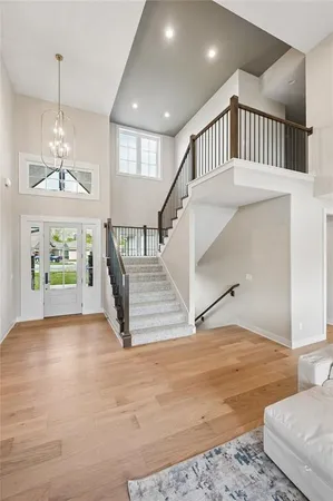 $845,000 | 2728 Northeast 91st Place, Kansas City, MO 64156