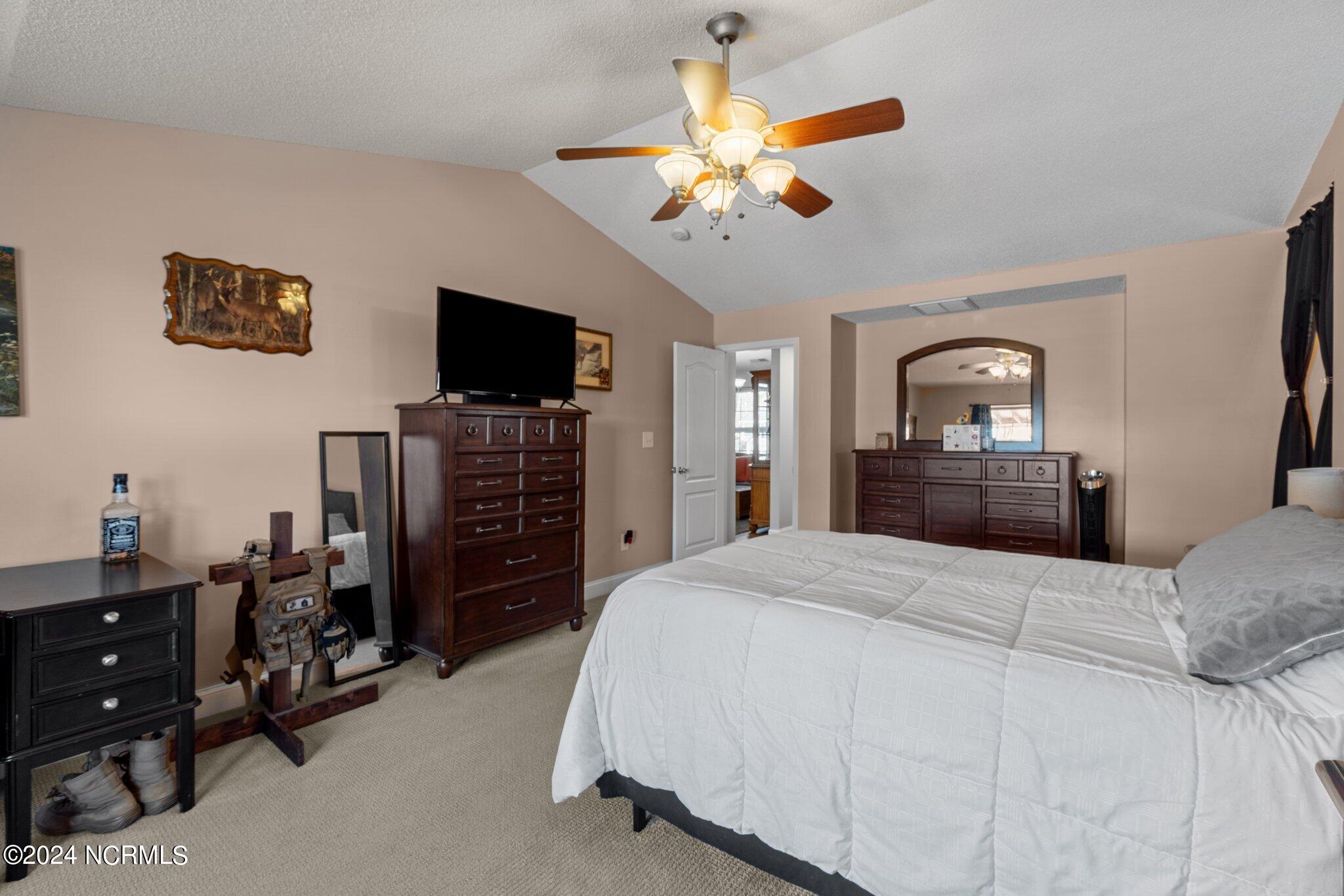 197 Green View Road Moyock, NC 27958 - Photo 33 of 45 41-web-or-mls-DSC05760