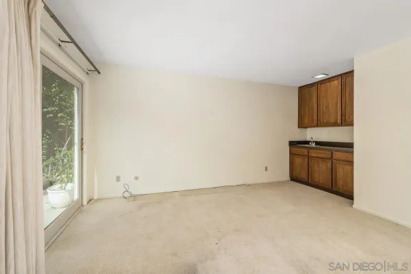 $1,425,000 | 10575 Canyon Lake Drive, San Diego, CA 92131