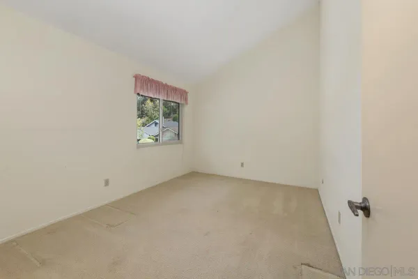 $1,425,000 | 10575 Canyon Lake Drive, San Diego, CA 92131