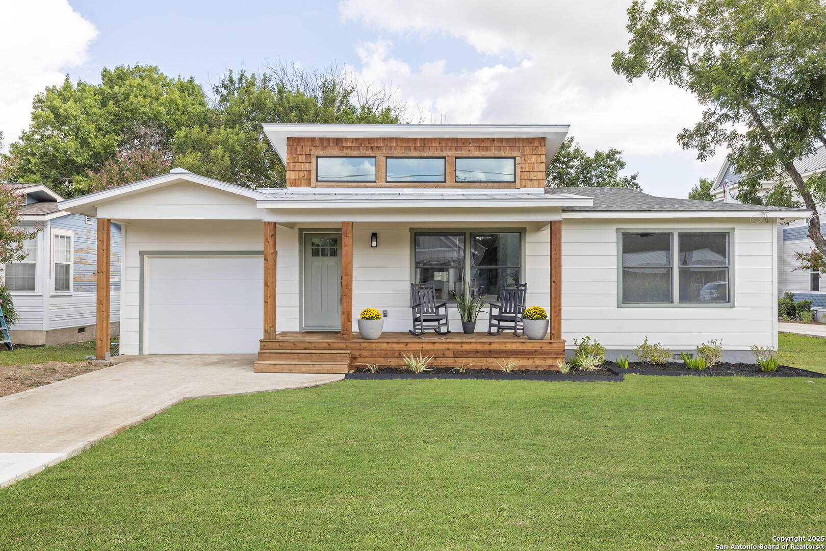 320 Hickman Street Boerne, TX 78006 - Photo 1 of 1