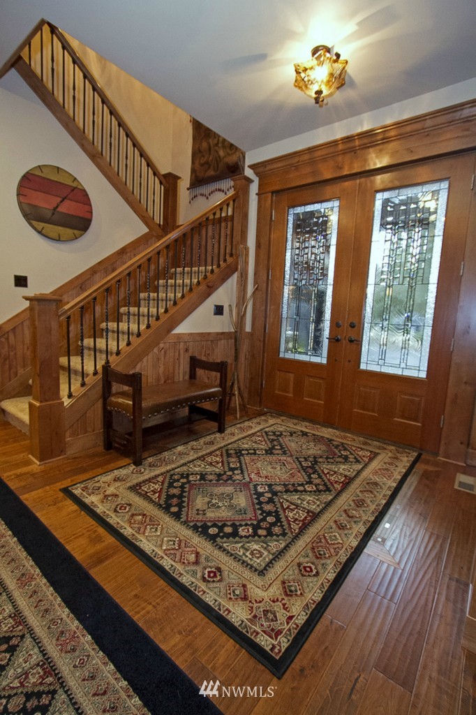 1410 Larkspur Loop Cle Elum, WA 98922 - Photo 2 of 25