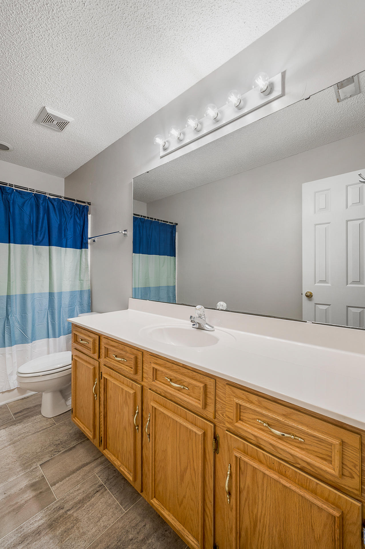 311 Kenilworth Road Summerville, SC 29485 - Photo 22 of 25 311Kenilworth2-27