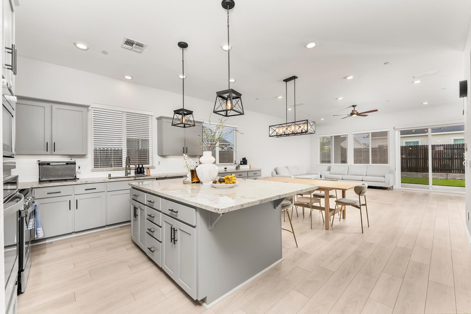 5080 Misty Ridge Drive Roseville, CA 95747 - Photo 5 of 48