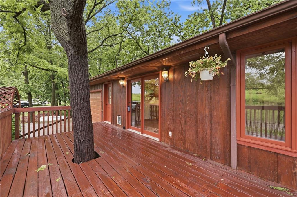 875 Kendall Road Peculiar, MO 64078 - Photo 4 of 54