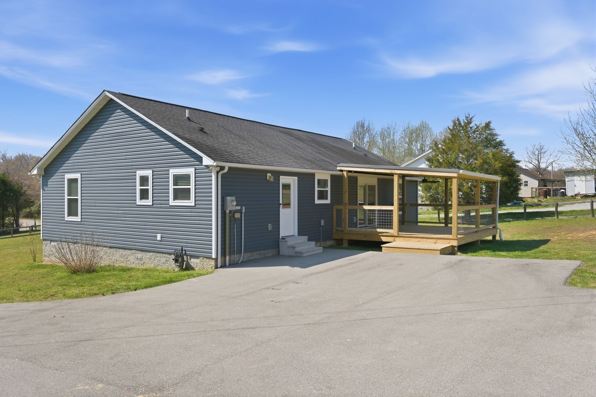 1041 Twin Creek Road Charlotte, TN 37036 - Photo 34 of 66