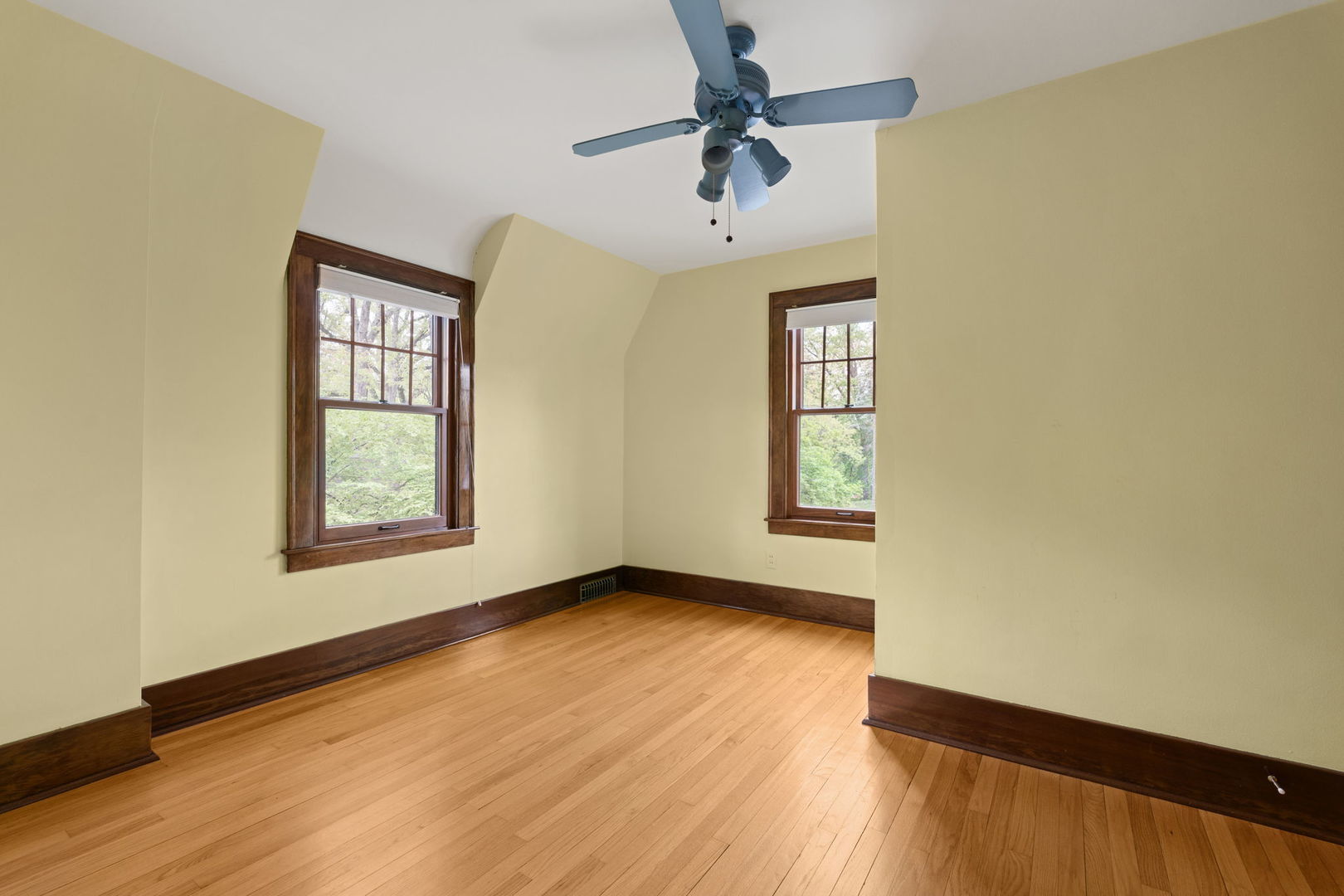 2405 27th Street Moline, IL 61265 - Photo 24 of 51