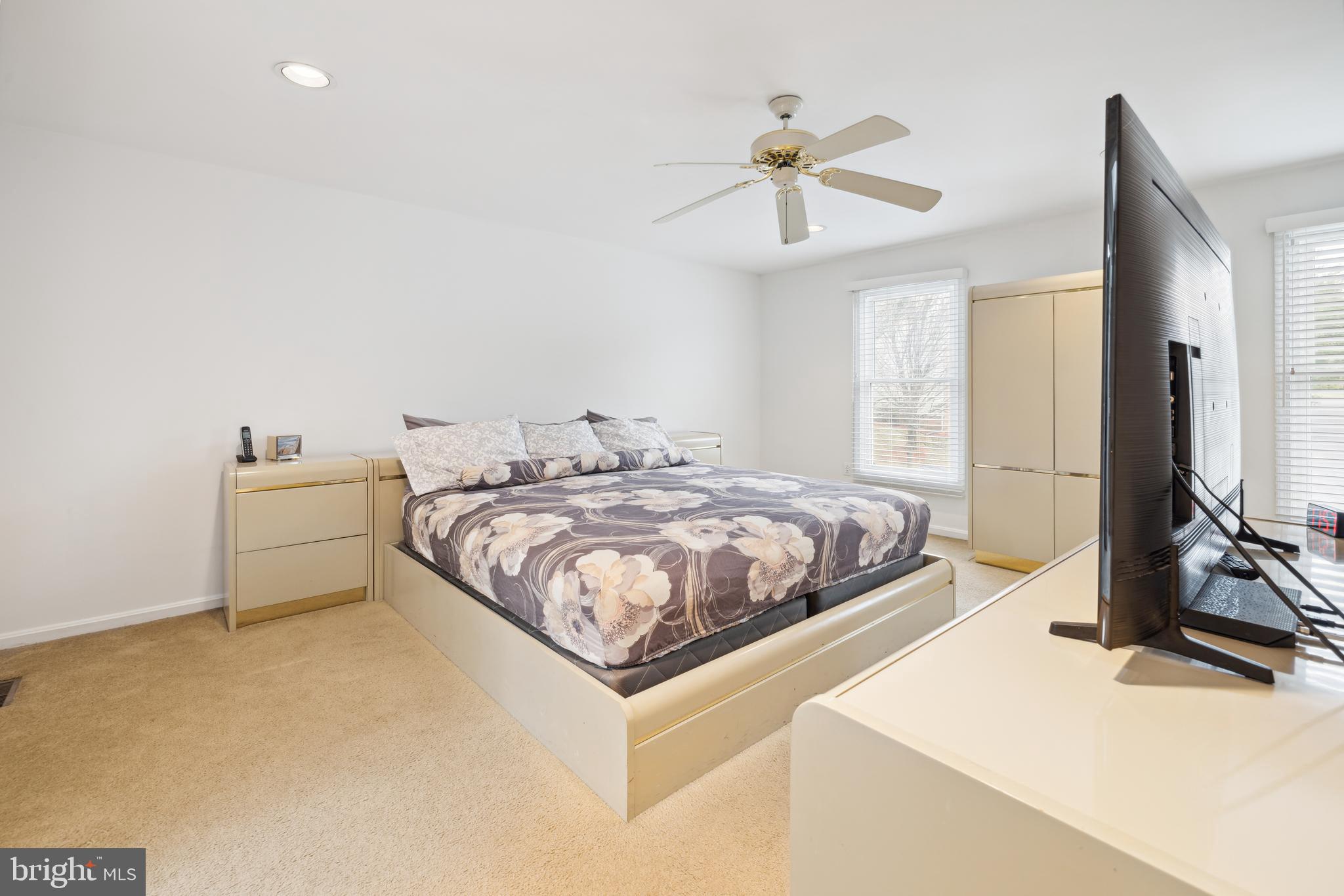 12525 Falconbridge Drive North Potomac, MD 20878 - Photo 14 of 35 Gallery Image 14