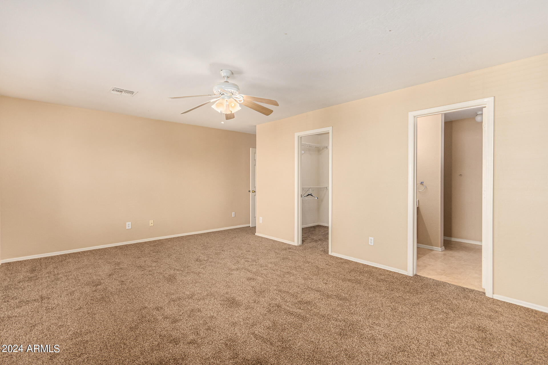 3405 West Fraktur Road Phoenix, AZ 85041 - Photo 14 of 26 20 - Fraktur