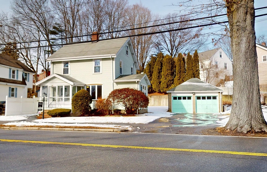 56 Waverley Oaks Road Waltham, MA 02452 - Photo 2 of 42 Gallery Image 2