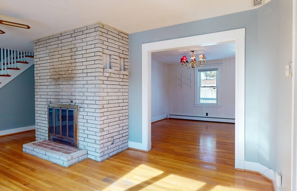 56 Waverley Oaks Road Waltham, MA 02452 - Photo 8 of 42 Gallery Image 8