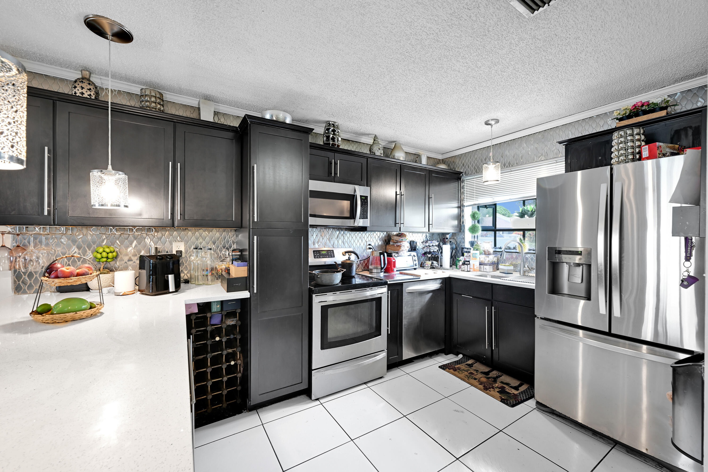 627 Banks Road, Unit 48 Margate, FL 33063 - Photo 7 of 15 *627 Banks Rd Margate00024
