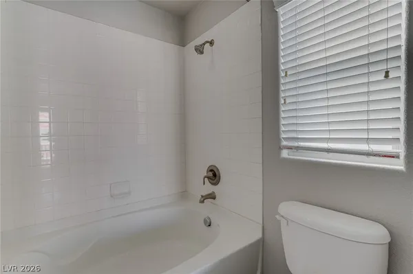 $1,900 | 1625 Tristan Flower Avenue, Las Vegas, NV 89183