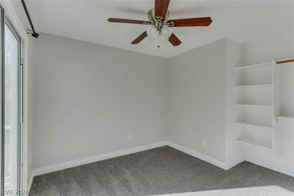 $1,900 | 1625 Tristan Flower Avenue, Las Vegas, NV 89183