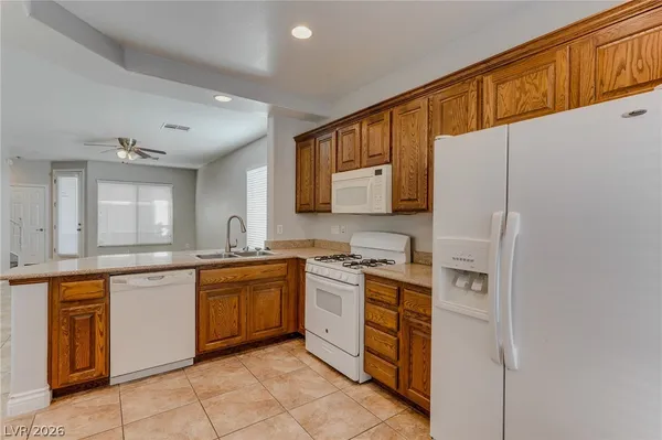 $1,900 | 1625 Tristan Flower Avenue, Las Vegas, NV 89183