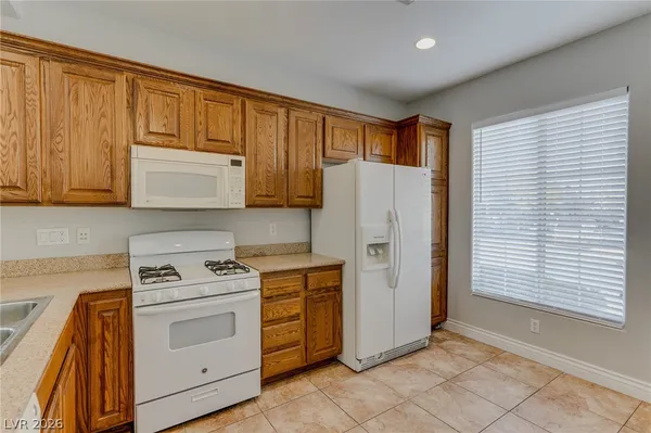 $1,900 | 1625 Tristan Flower Avenue, Las Vegas, NV 89183