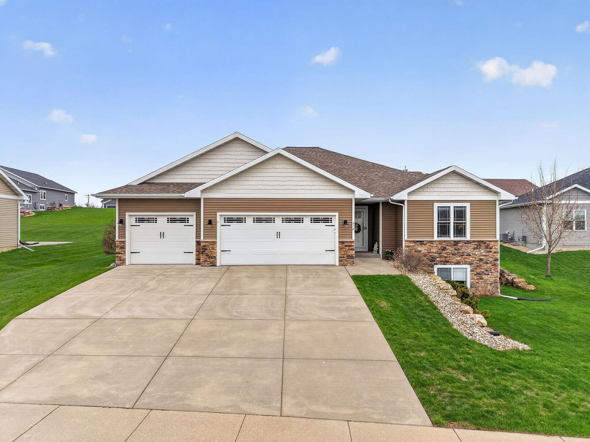 212 West Gonstead Road Mount Horeb, WI 53572 - Photo 1 of 63