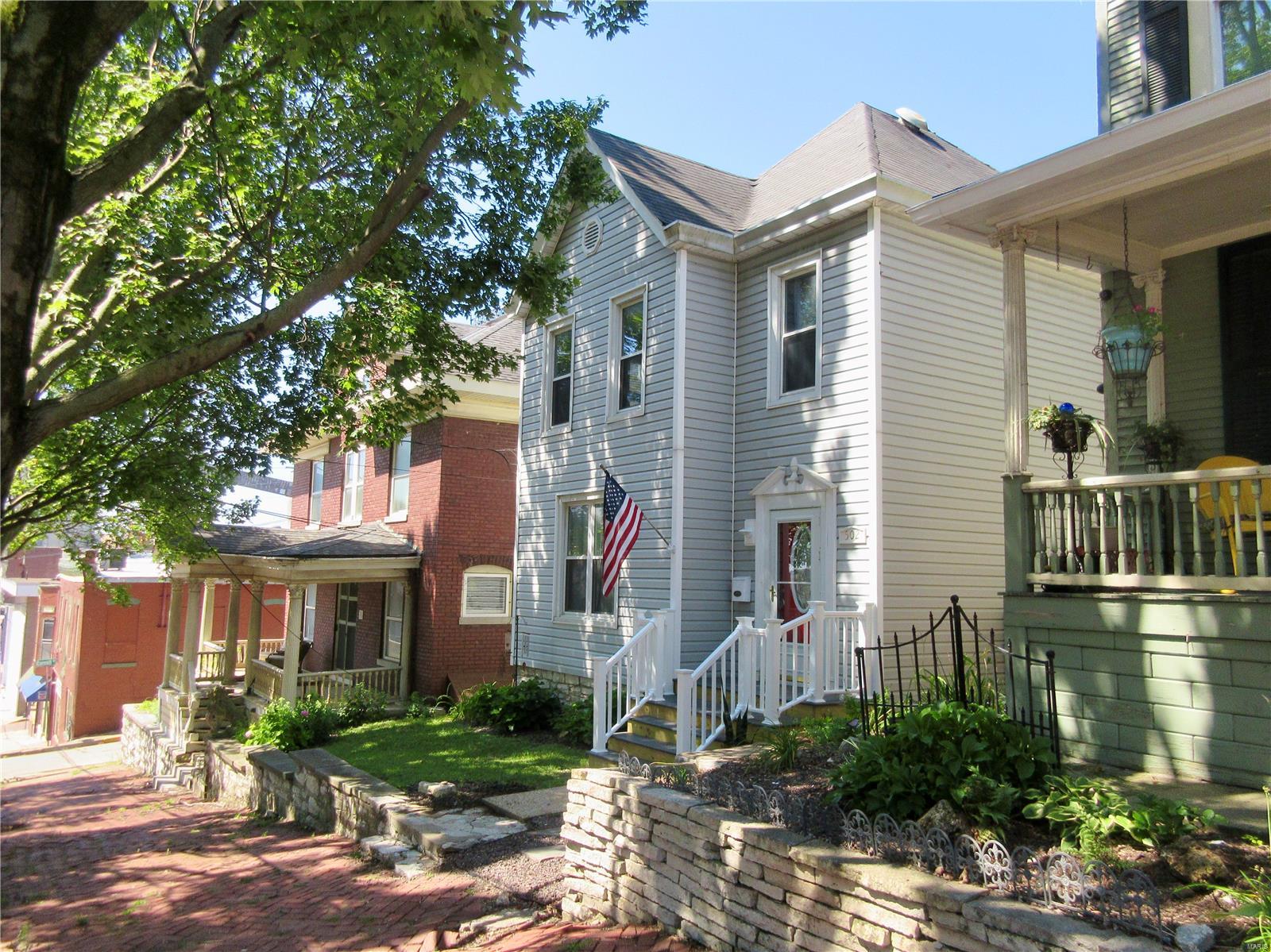 502 State Street Alton, IL 62002 - Photo 2 of 35