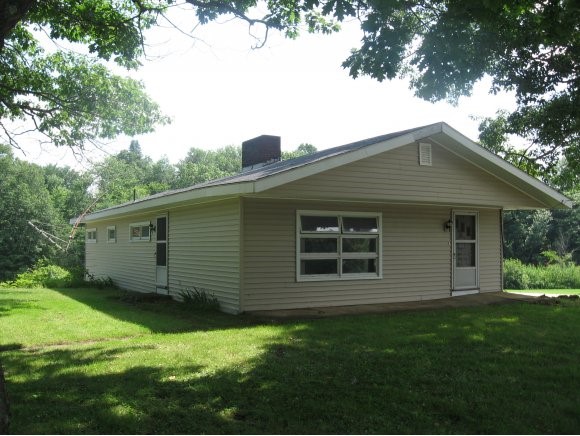 13 Barnstead Road Pittsfield, NH 03263 - Photo 1 of 1