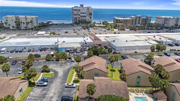 $2,650 | 1145 North Shannon Avenue, Unit 39, Indialantic, FL 32903