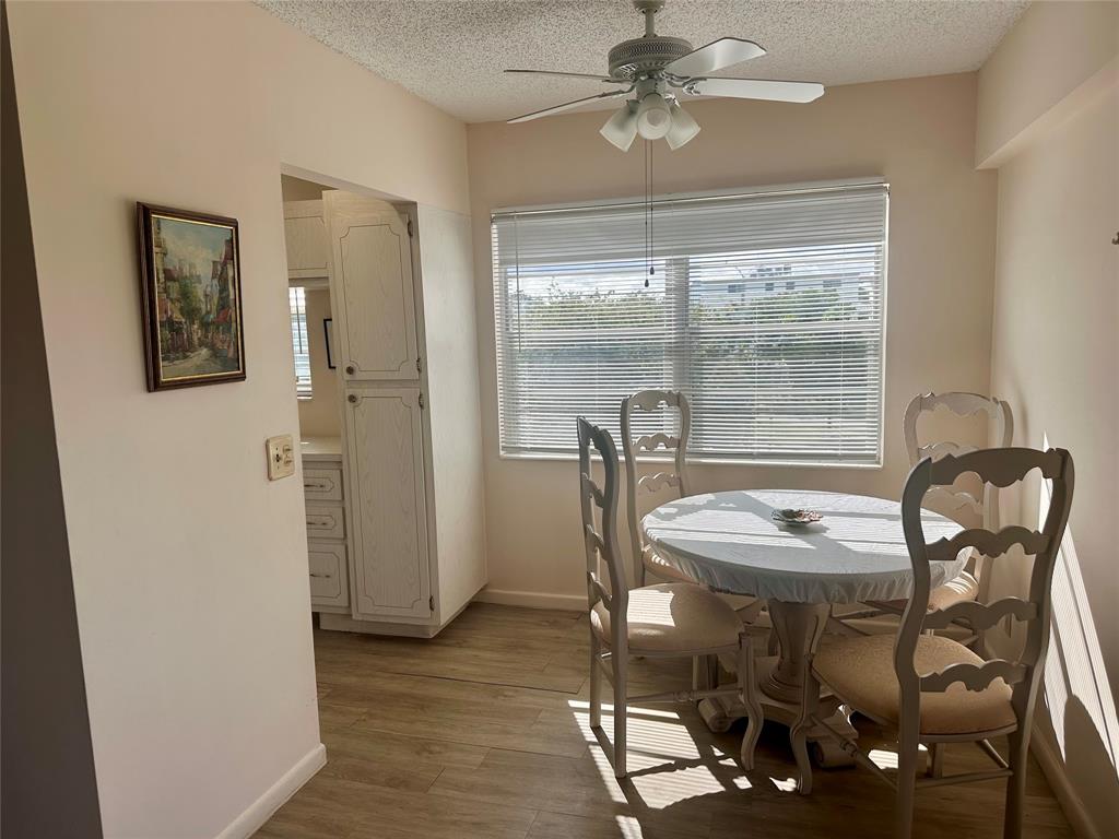 29 Preston A Boca Raton, FL 33434 - Photo 7 of 21 a dining room with furniture and window