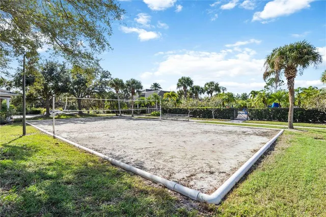 $1,950 | 7428 Vista Way, Unit 105, Bradenton, FL 34202