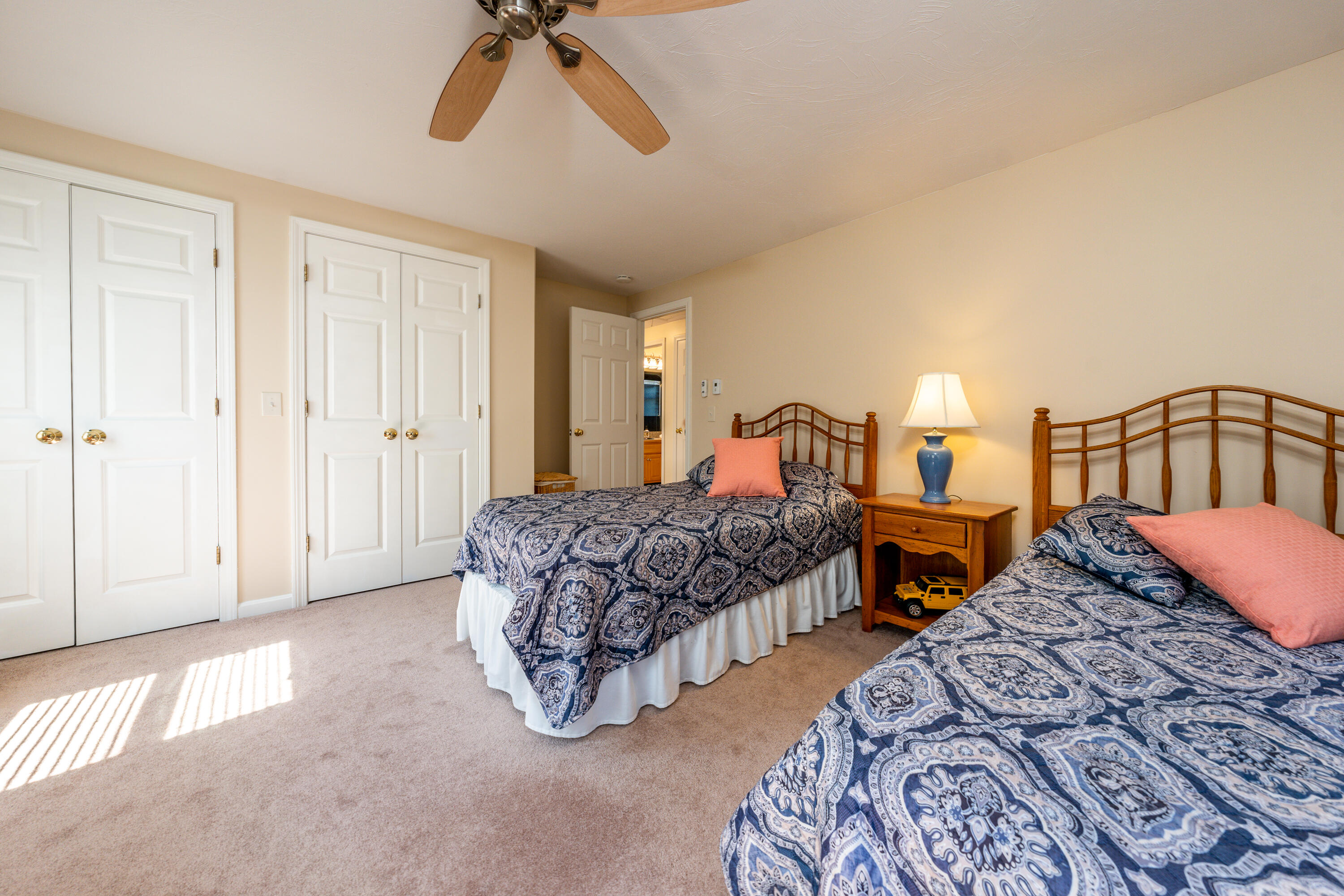 143 Griffiths Pond Road Brewster, MA 02631 - Photo 26 of 44 3rdbedroom2