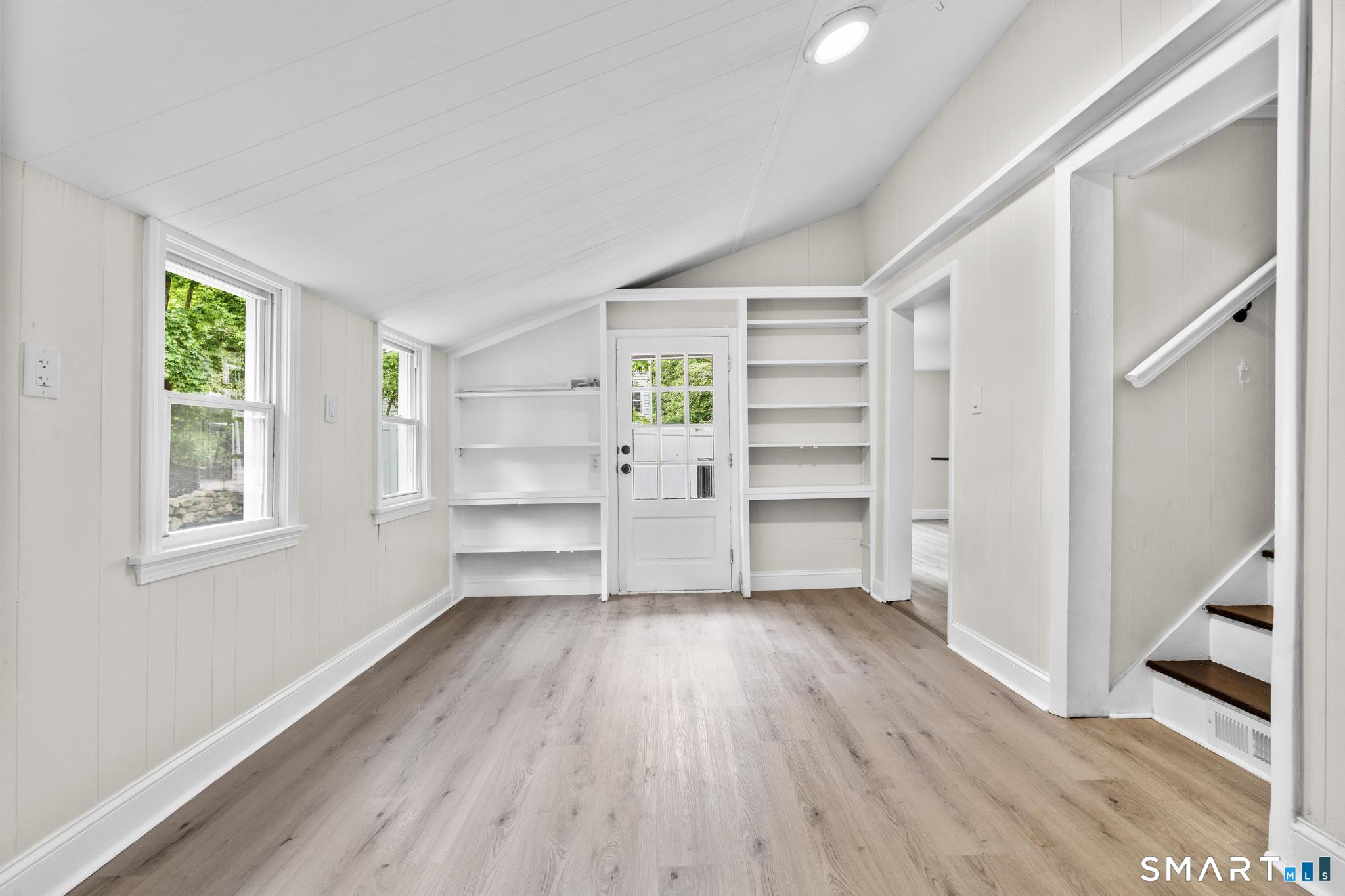23 Dominican Road Branford, CT 06405 - Photo 14 of 35