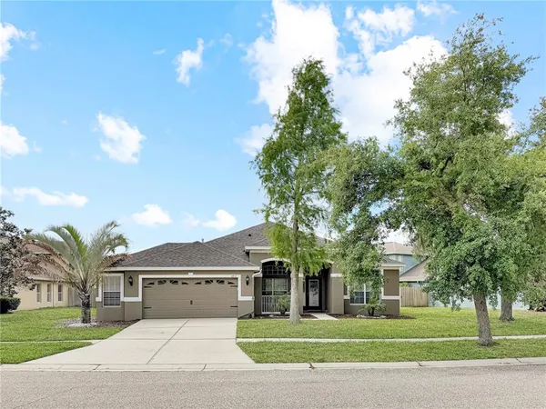 $419,950 | 6817 Cromwell Garden Drive, Apollo Beach, FL 33572