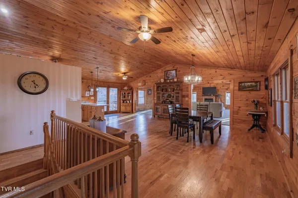 $699,900 | 11766 Rocky Hill Road, Bristol, VA 24202