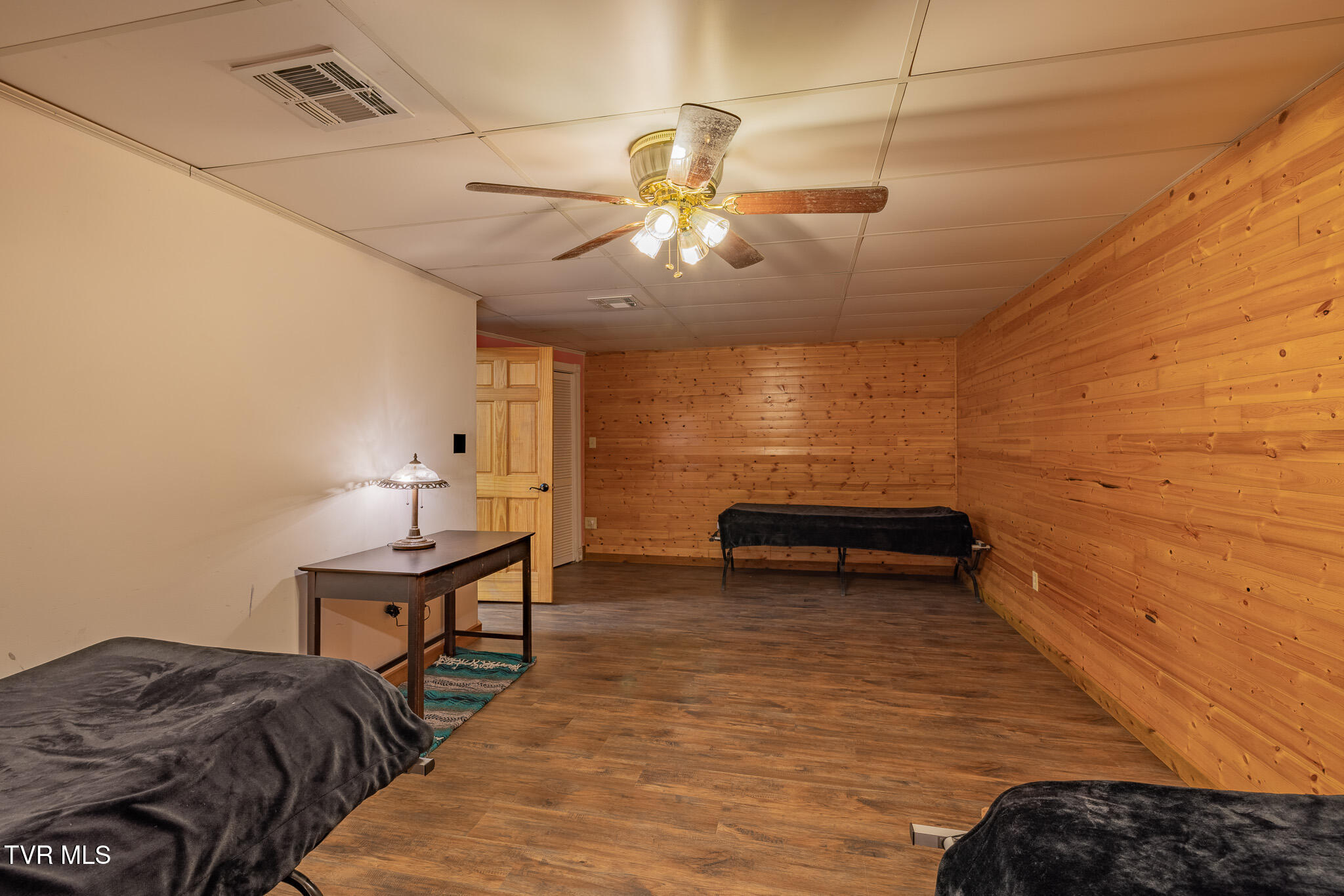 11766 Rocky Hill Road Bristol, VA 24202 - Photo 34 of 55 1R9A2361-HDR