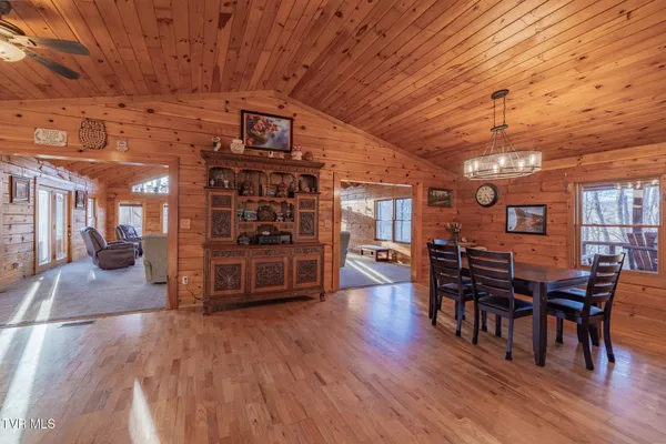 $699,900 | 11766 Rocky Hill Road, Bristol, VA 24202