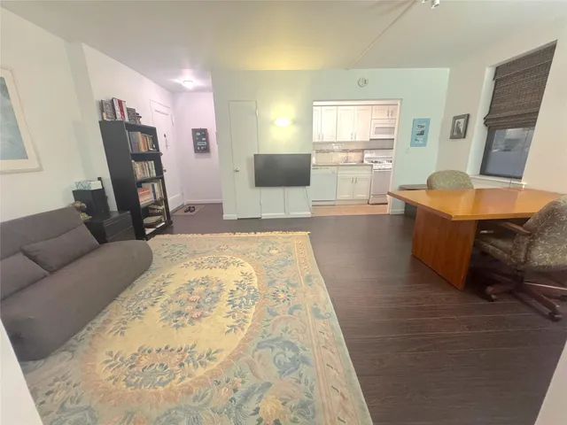 $199,000 | 215-11 48th Avenue, Unit 1B | Bayside