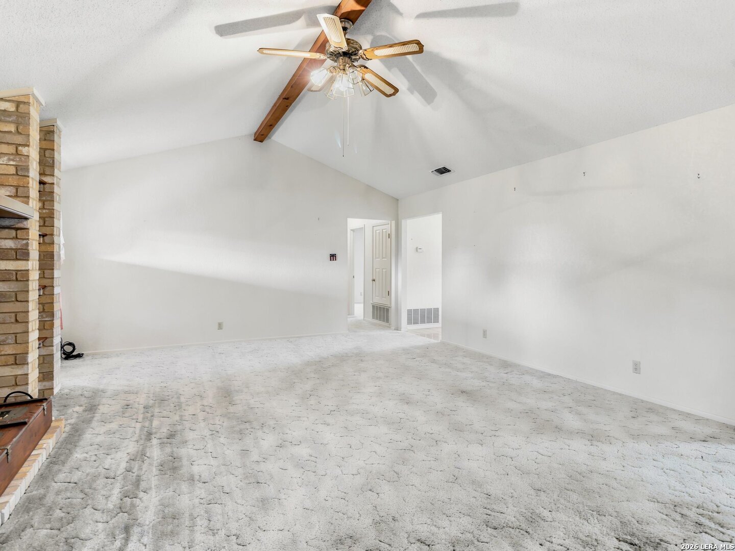 111 Mitch Thomas Road Pleasanton, TX 78064 - Photo 7 of 18