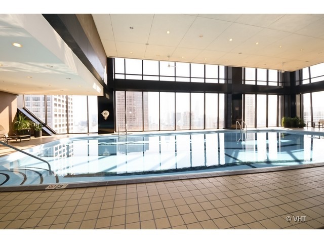 175 East Delaware Place, Unit 4522 Chicago, IL 60611 - Photo 12 of 15 a picture of a floor plan