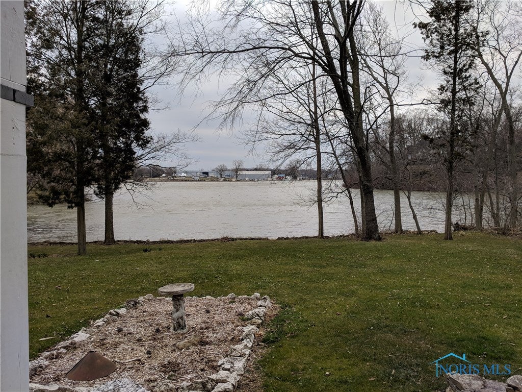 4340 Beach Club Road Port Clinton, OH 43452 - Photo 16 of 16 Gallery Image 16