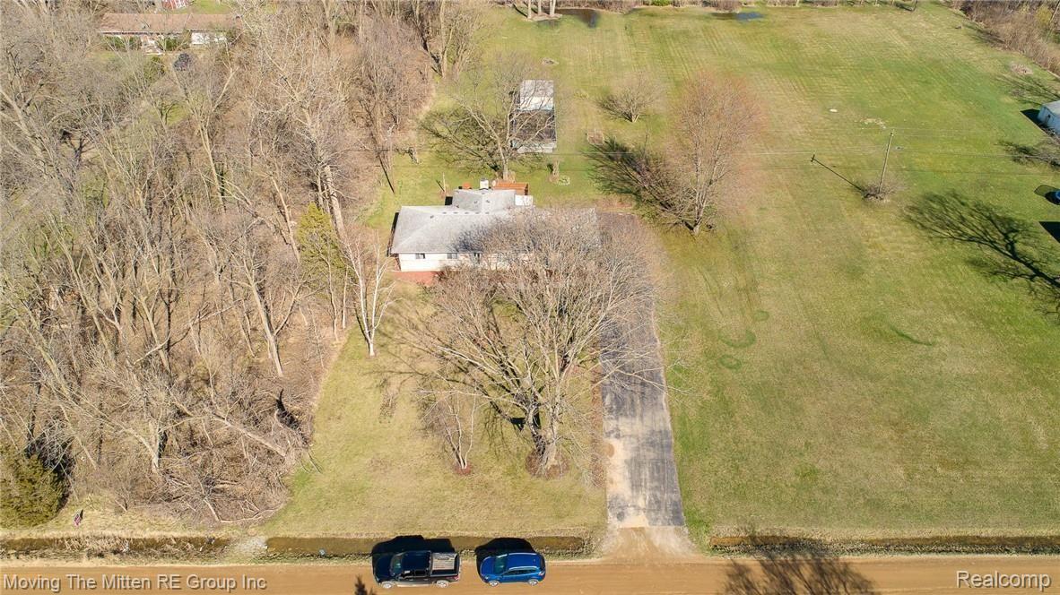 6911 Edwards Road Belleville, MI 48111 - Photo 53 of 56 MTM_6911_edwards-53.jpg