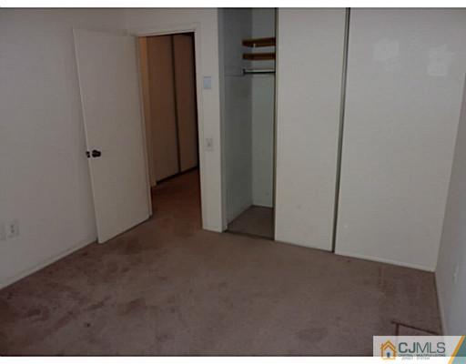 701 B Croydon Road Monroe Township, NJ 08831 - Photo 12 of 14 Gallery Image 12