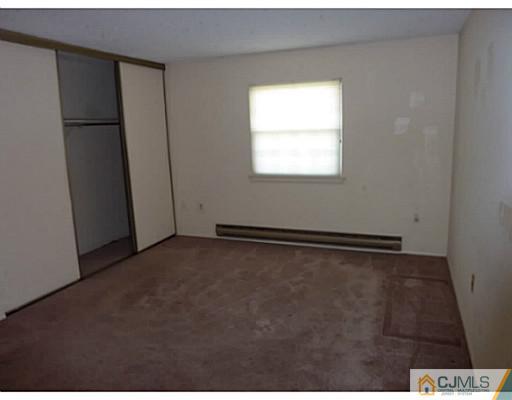701 B Croydon Road Monroe Township, NJ 08831 - Photo 10 of 14 Gallery Image 10