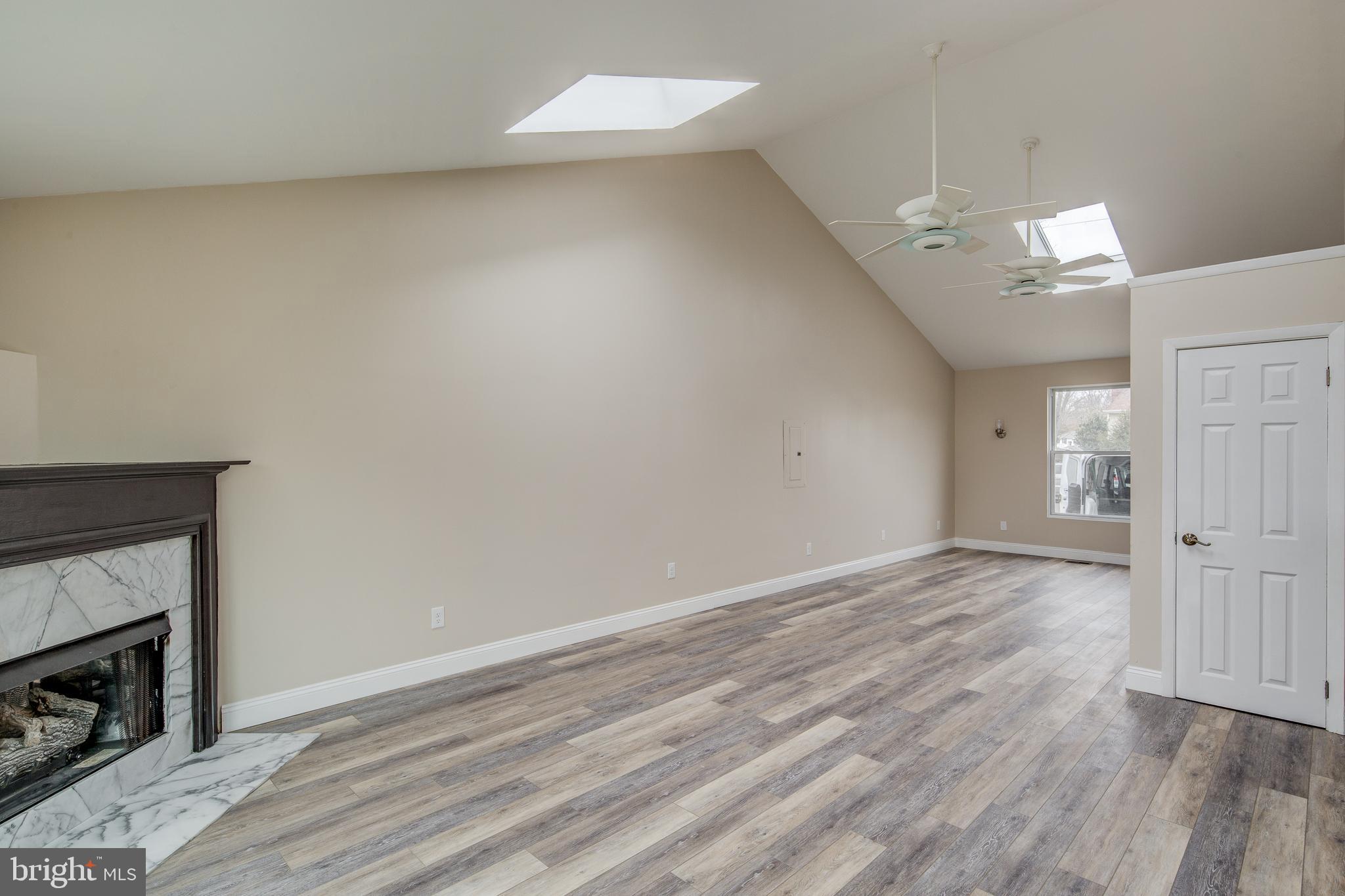 1717 Pin Oak Road Williamstown, NJ 08094 - Photo 3 of 30 Gallery Image 3