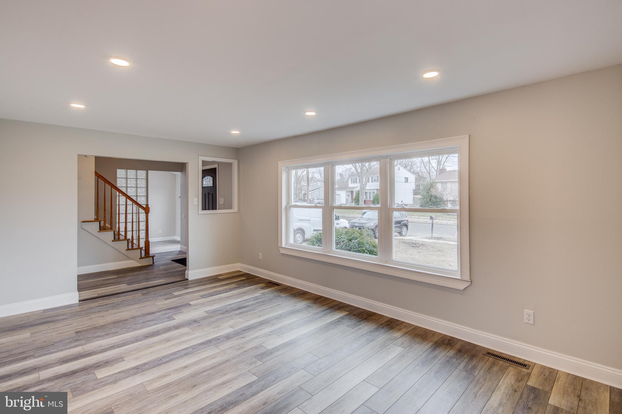1717 Pin Oak Road Williamstown, NJ 08094 - Photo 8 of 30 Gallery Image 8