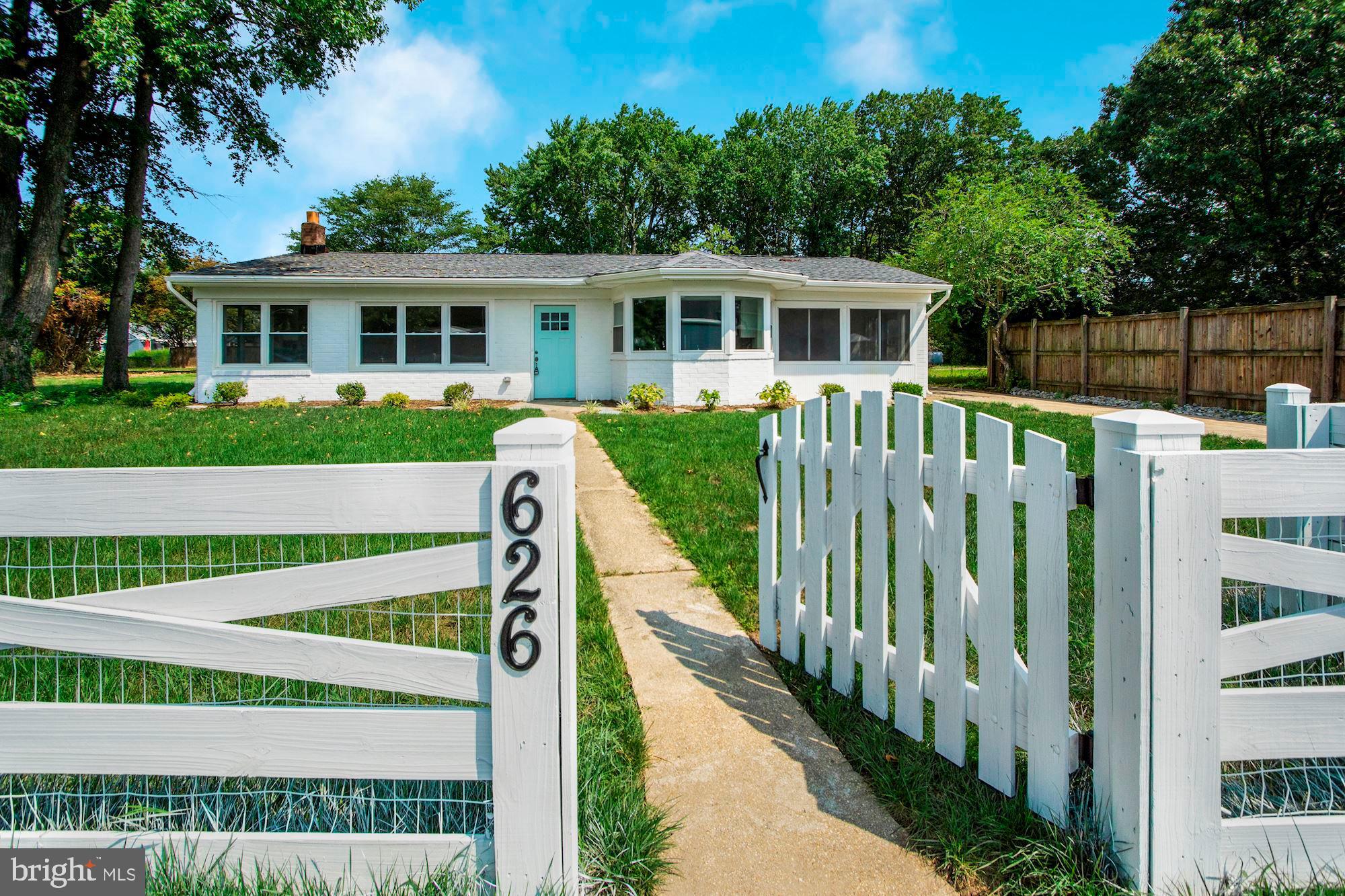 626 Doyle Road Deale, MD 20751 - Photo 1 of 24